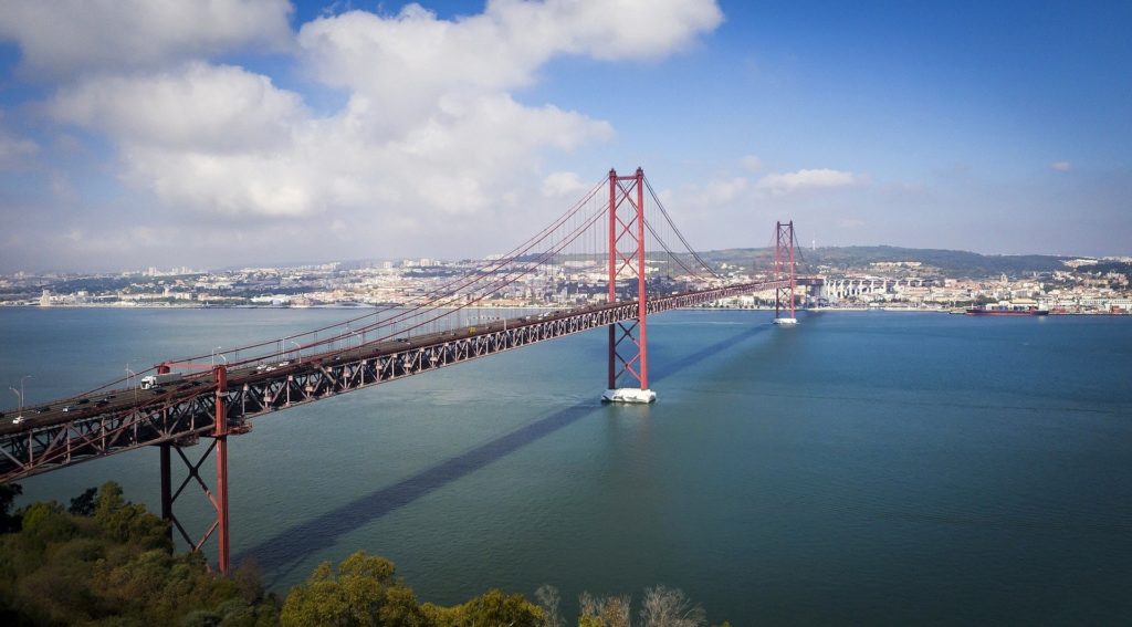 Aussicht Brücke nach Lissabon