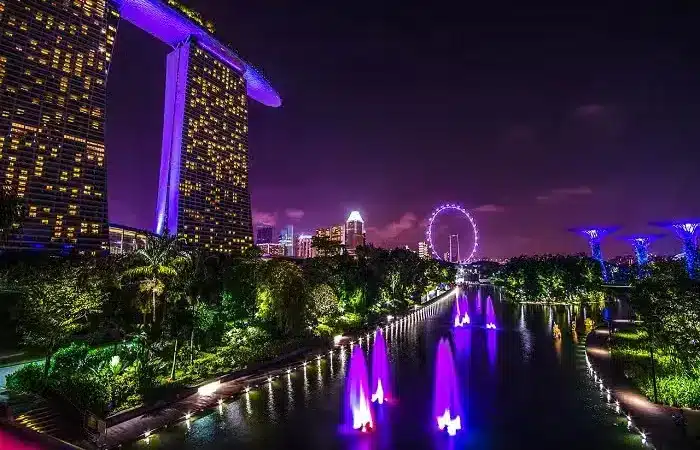 Genieße Singapurs Skyline