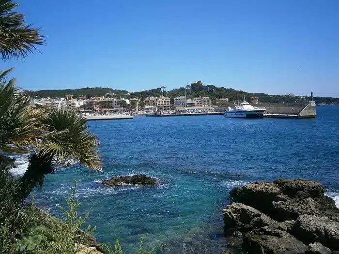 Mar Azul Pur Estil in Cala Ratjada Mar Azul Pur Estil in Cala Ratjada